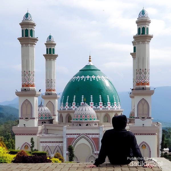 Masjid Al Dzikrulloh: A Warm Welcome for Worship in Cilacap